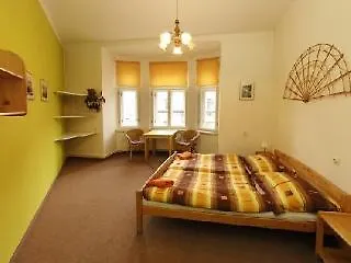 Arpacay Hostel Prag 3*,