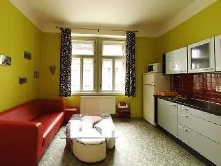 Arpacay Hostel Praag 3*,  Tsjechië