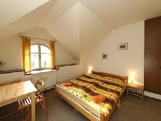 Arpacay Hostel Praag Hotel